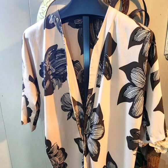 VILA CLOTHES Beautiful Duster - Picture 2 of 12